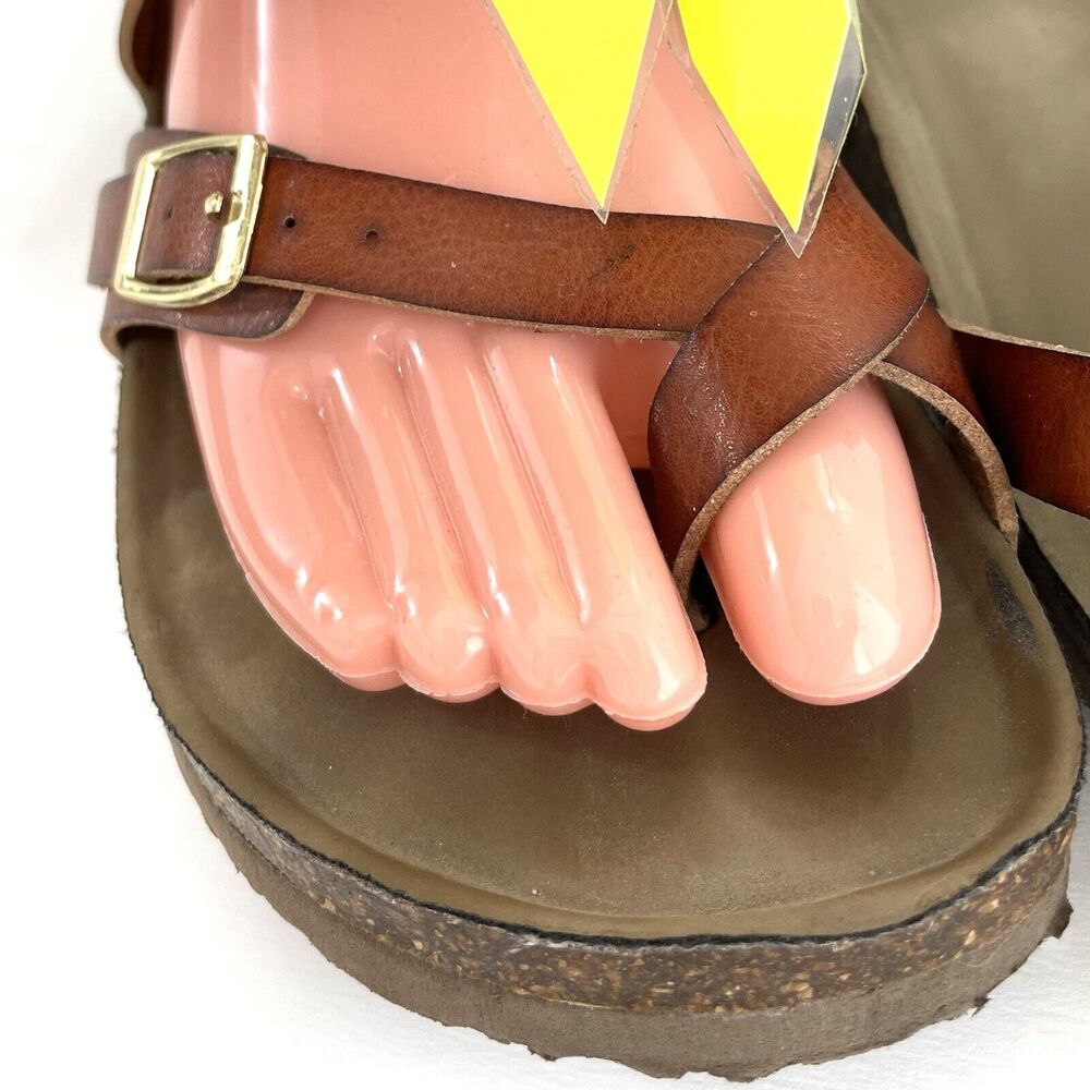 Madden Girl 8 M Leather Slides Brown Gold Buckle Criss Cross Slip on Sandals - Picture 12 of 13